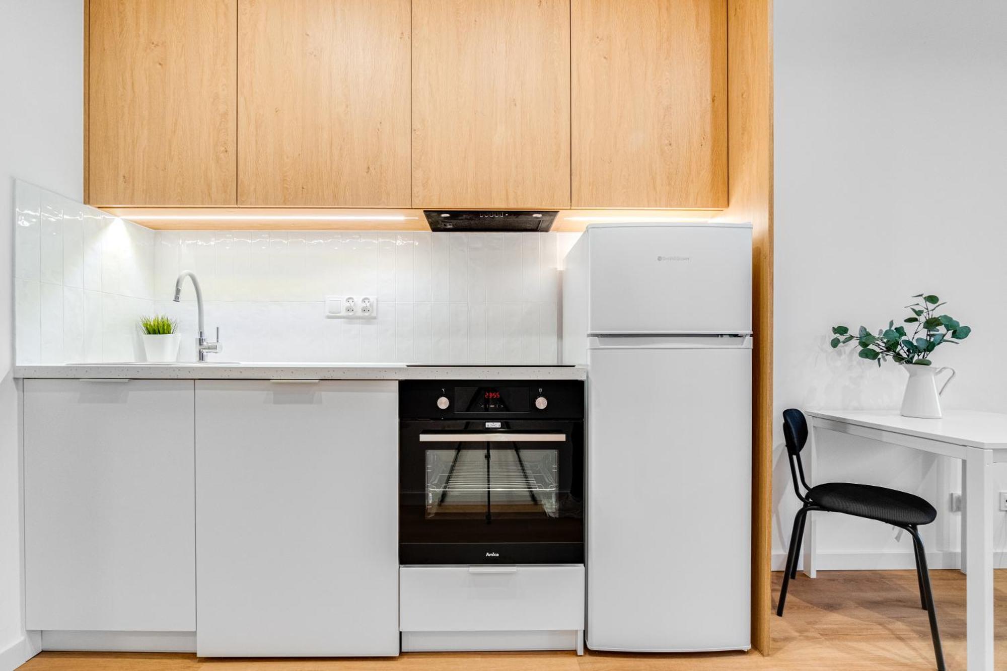 Modern Suites Koszyka 45 Opole Exteriör bild